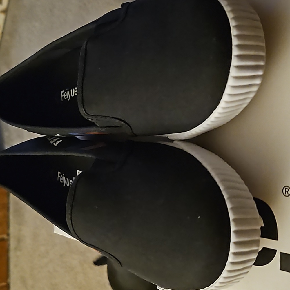 FE LO Slip On Black/Blue/Red